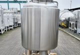 1000 liter tank i Syrafast 316