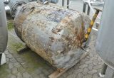 1100 liter tank i Syrafast 316