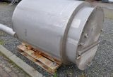 1100 liter tank i Syrafast 316