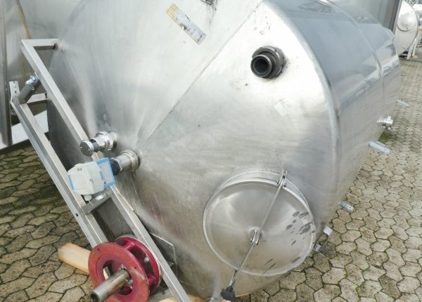 14906_p1080512_1024x1024_