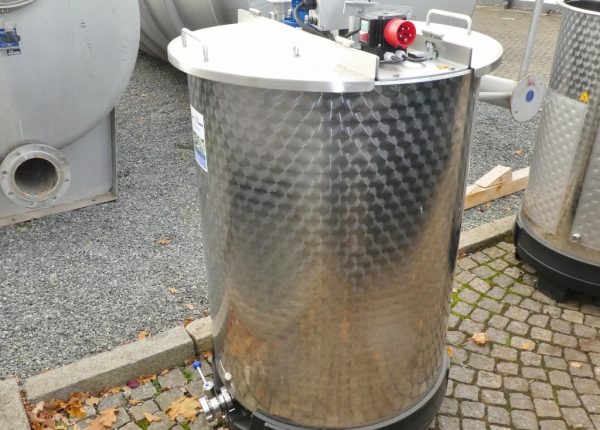 15560_p1030230_1024x1024_