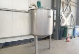 2000 liter tank i Syrafast 316