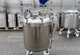 318 liter tank i Syrafast 316