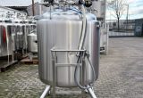 930 liter tank i Syrafast 316
