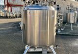 930 liter tank i Syrafast 316